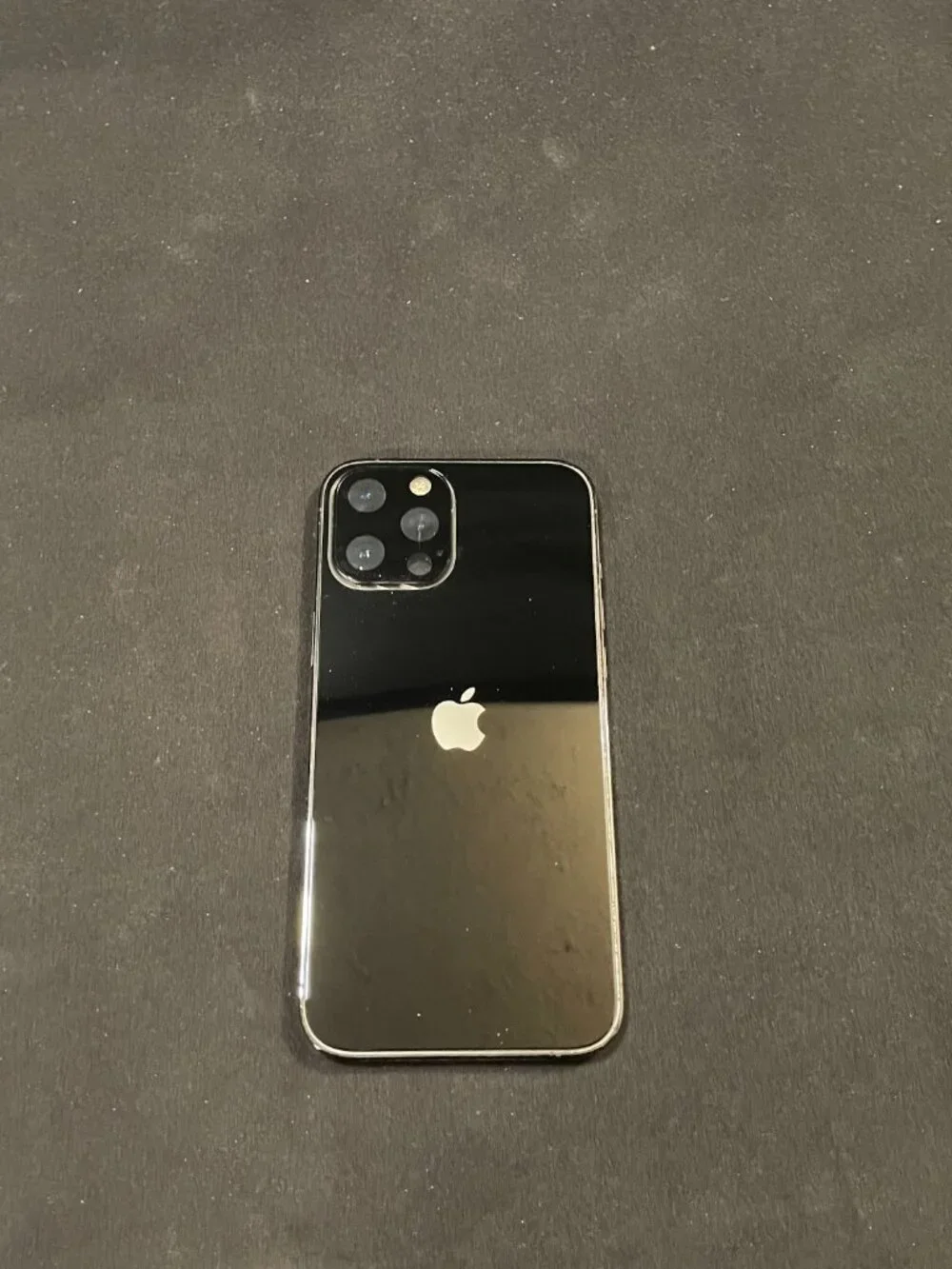 Iphone 12 Pro Max 128gb Att With Tempered Glass And Case